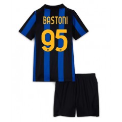 Inter Milan Alessandro Bastoni #95 Replika babykläder Hemmaställ Barn 2026-27 Kortärmad (+ korta byxor)
